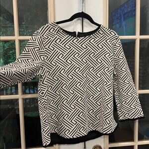 Black and White Geometric Patterned Top